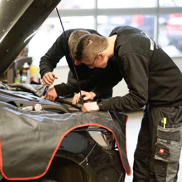 KFZ-Meisterbetrieb - KFZ-Reparatur