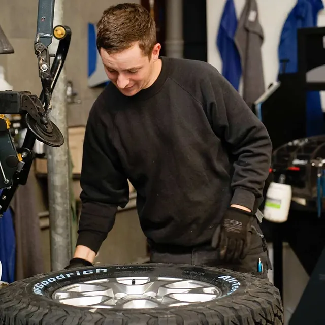 KFZ-Meisterbetrieb - KFZ-Reparatur